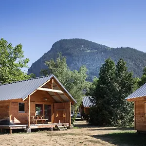 Huttopia St Maurice Camping